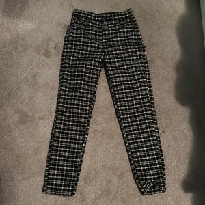 American Eagle plaid mom jean black and tan size 2